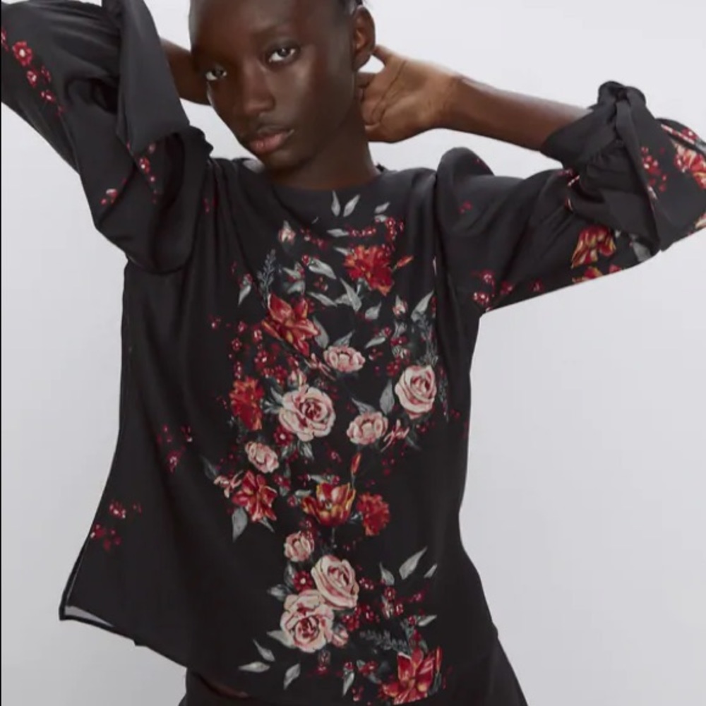 Zara black floral print tie sleeves cuffs blouse